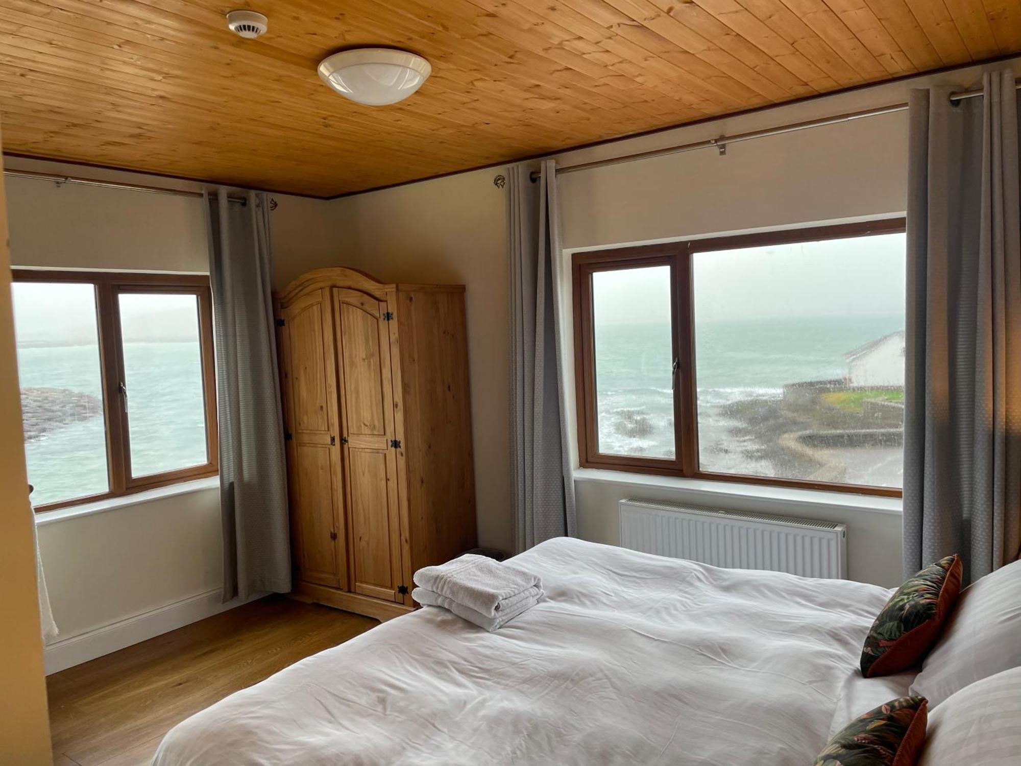 Bed and Breakfast The Coastguard House @ Tigh T.P. Ballydavid Zewnętrze zdjęcie