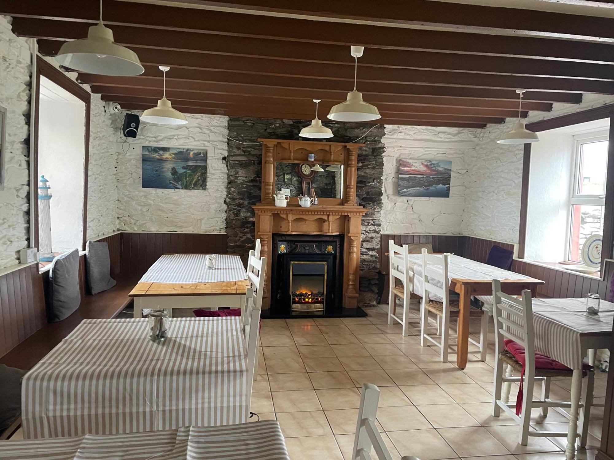 Bed and Breakfast The Coastguard House @ Tigh T.P. Ballydavid Zewnętrze zdjęcie